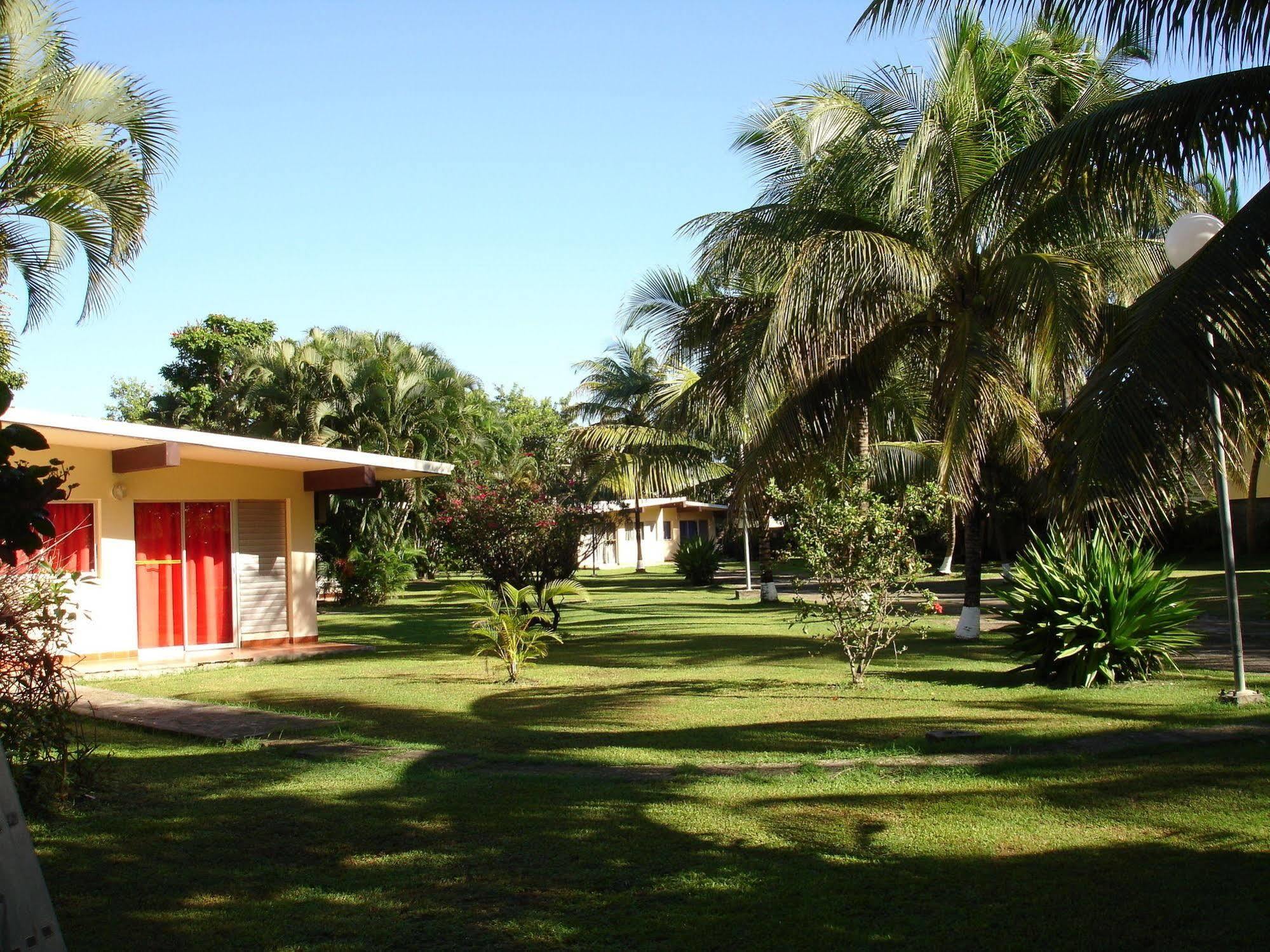Alizes Bungalows Sainte-Anne  Ngoại thất bức ảnh